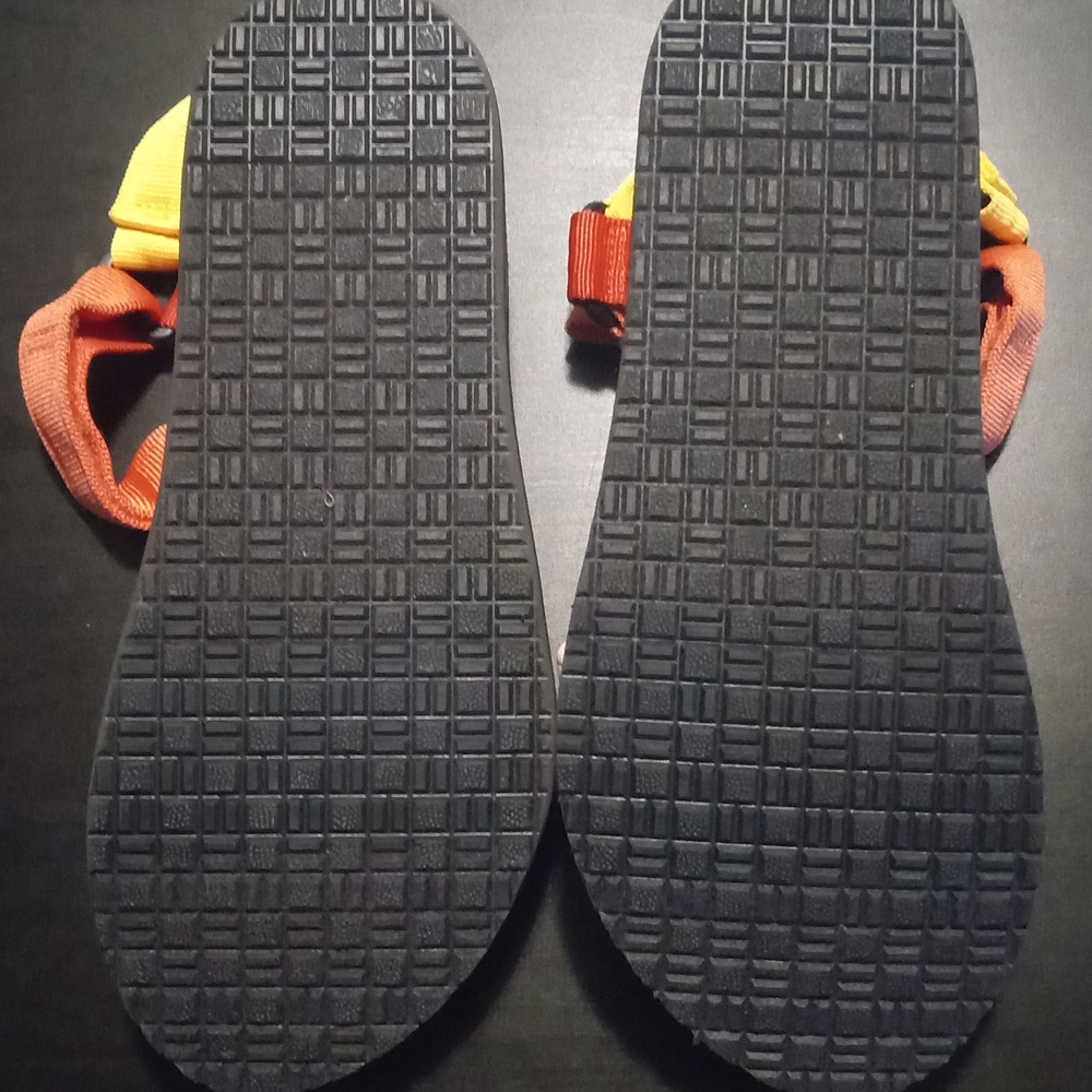 Time and Tru Multicolor Women's Nature Sandals - Picture 3 of 4